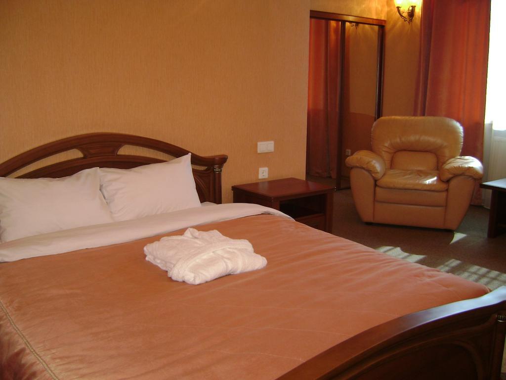 LUX HOTEL ЛИПЕЦК 3* (Россия) - от 3397 RUB | NOCHI